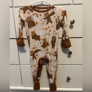 Little Sleepies 0-3 month crescent zippy